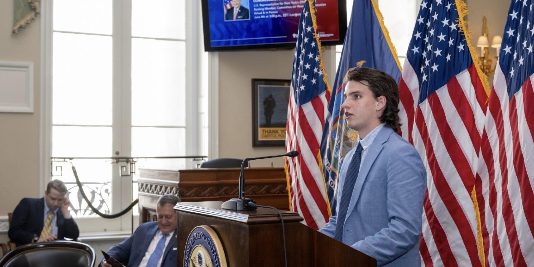 Introduction speech at intern lecture series