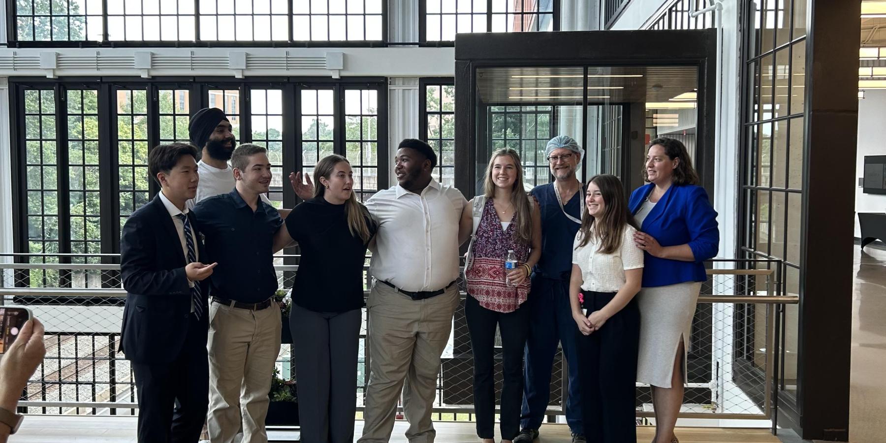 Lab interns at the Hillman Cancer Center