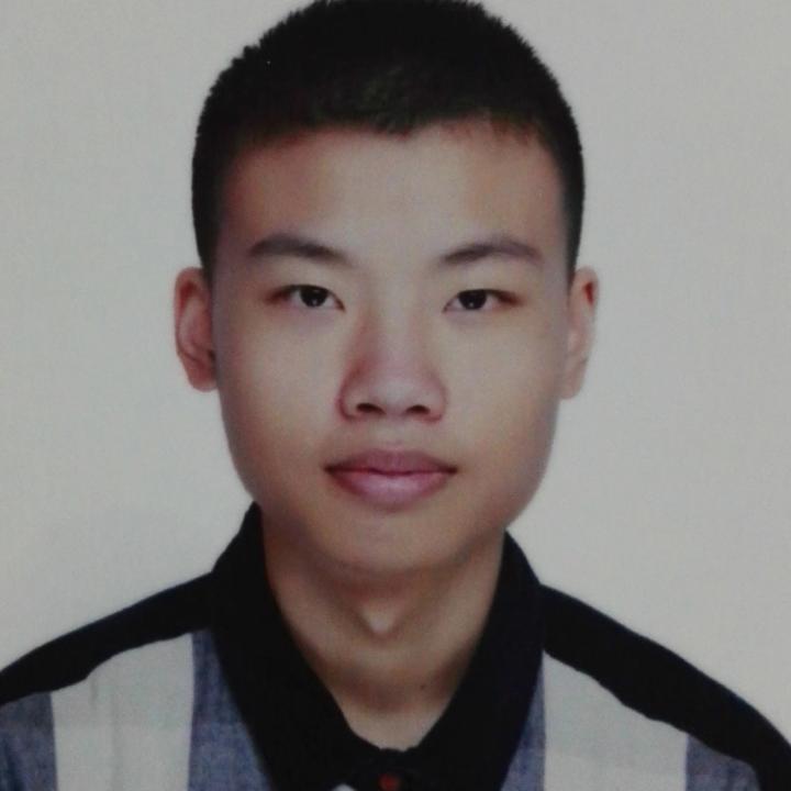 A photo image of Ruiqi Yang