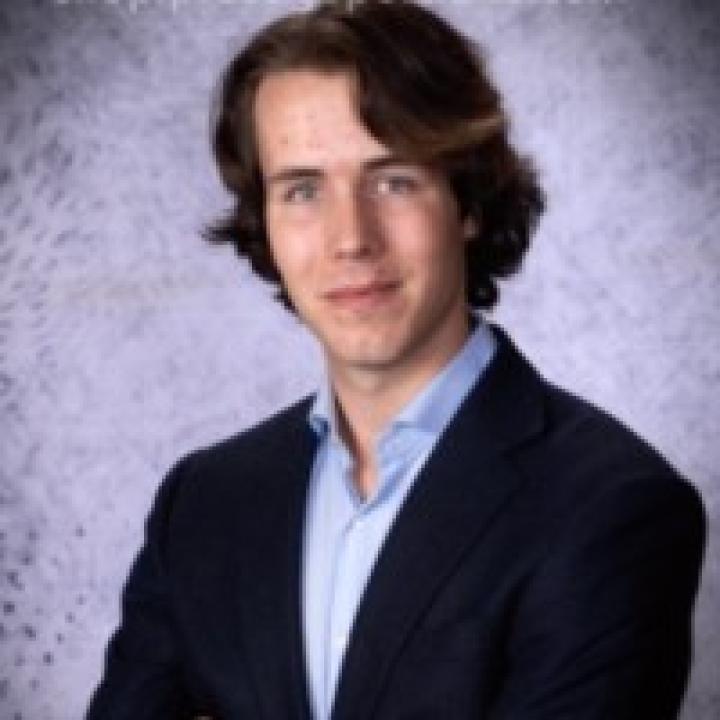 Headshot of Andrew Miller