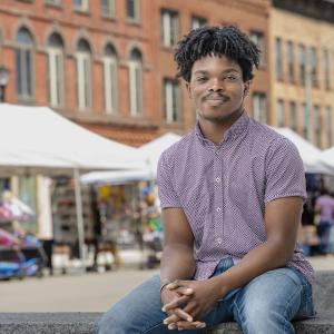 Zachi Wood-Davis